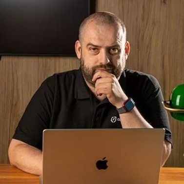 Maciej Broniarz
